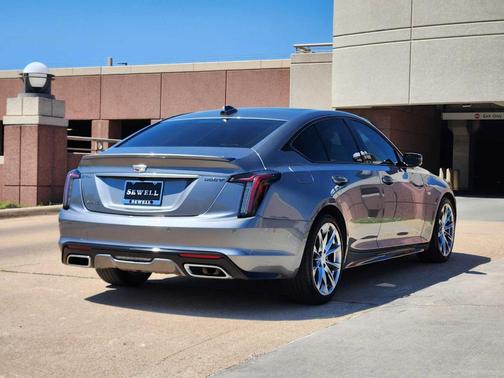 2022 Cadillac CT5 Sport RWD