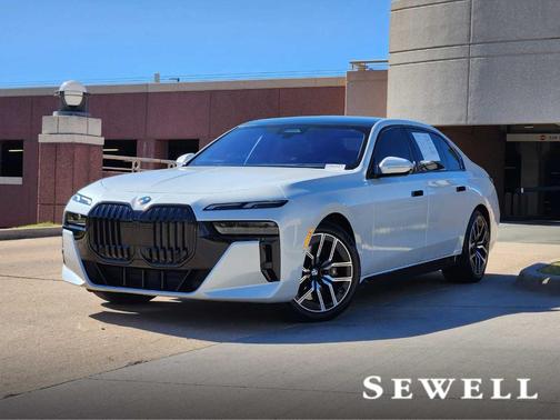 2023 BMW 740 i