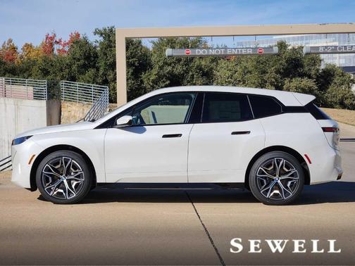 2026 BMW iX xDrive60