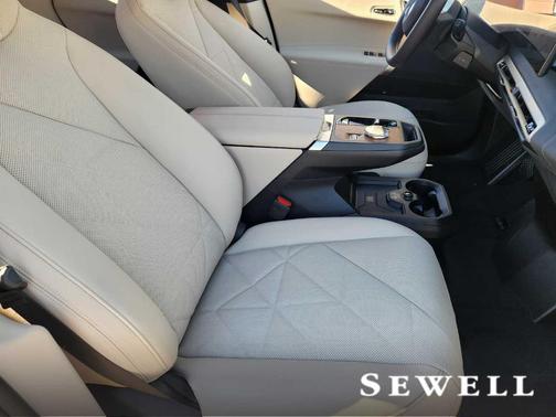 2026 BMW iX xDrive60