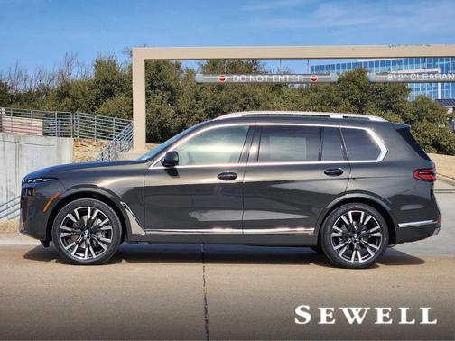 2026 BMW X7 xDrive40i