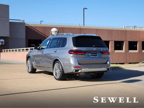 2026 BMW X7 xDrive40i