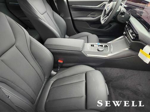 Black Sapphire Metallic 2026 BMW i4 Gran Coupe xDrive40