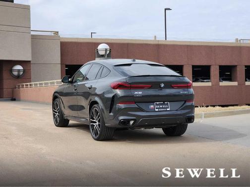 2026 BMW X6 xDrive40i
