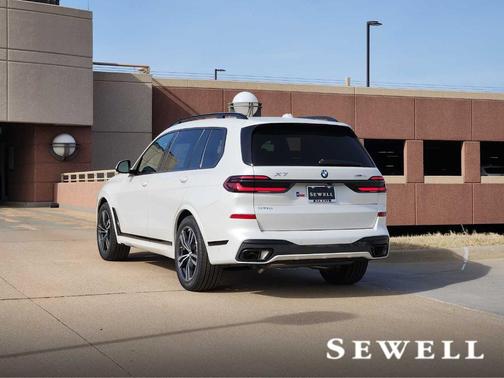 2026 BMW X7 xDrive40i