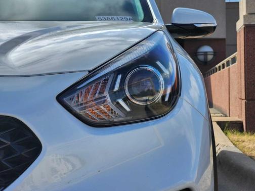 2020 Kia Niro EX Premium