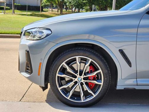 2022 BMW X3 M40i