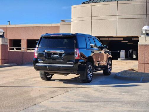 2020 GMC Yukon Denali