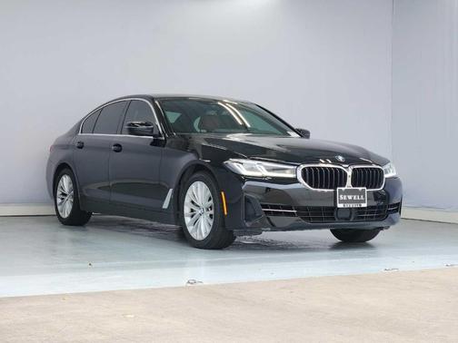 Jet Black 2021 BMW 540 i xDrive