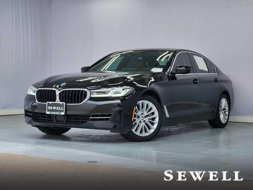 Jet Black 2021 BMW 540 i xDrive