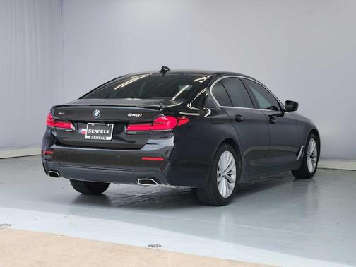 Jet Black 2021 BMW 540 i xDrive