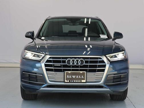 Utopia Blue Metallic 2018 Audi Q5 2.0T Tech Premium