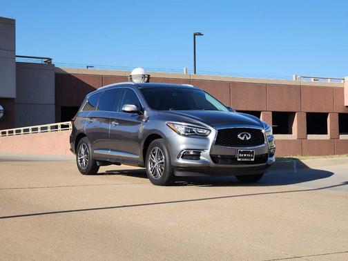 2017 INFINITI QX60 Base