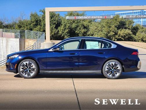 2026 BMW 540 i xDrive