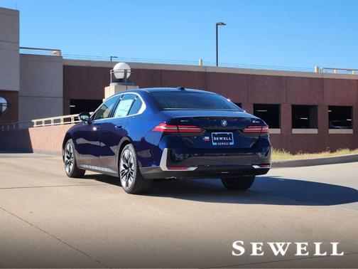 2026 BMW 540 i xDrive