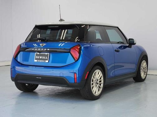 Blue 2025 MINI Hardtop