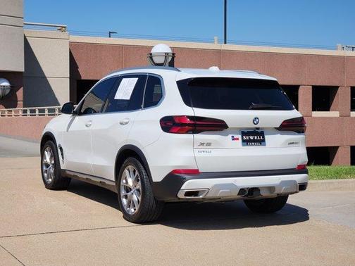 2025 BMW X5 xDrive40i
