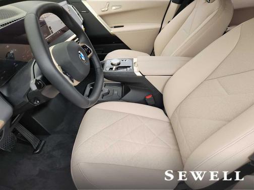 2026 BMW iX xDrive60