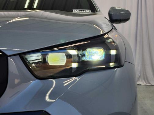 2026 BMW i5 xDrive40