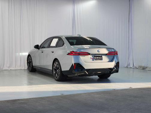 2026 BMW i5 xDrive40