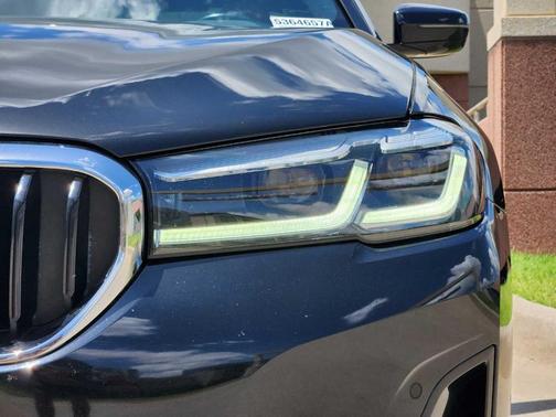 2022 BMW 530 i