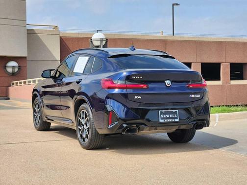 2023 BMW X4 M40i