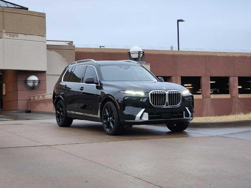 2026 BMW X7 xDrive40i