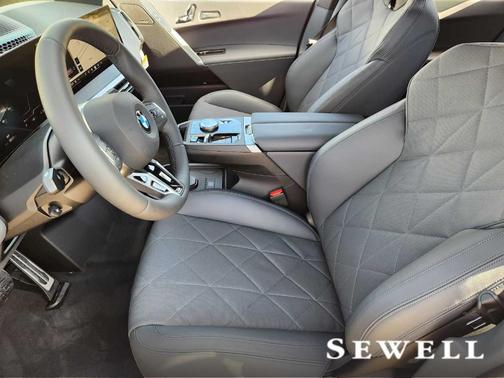 2026 BMW iX xDrive45