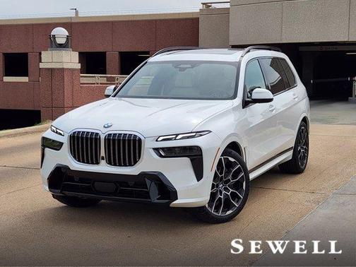 2025 BMW X7 xDrive40i