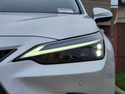 2025 Lexus NX 250 Premium