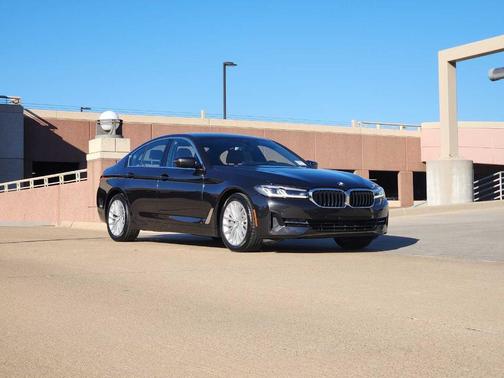 2023 BMW 530 i