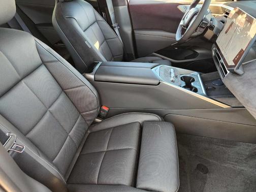 Carbon Black Metallic 2027 BMW X5 xDrive35i