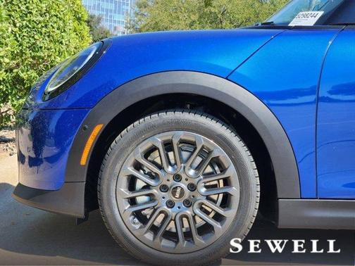 2025 MINI Hardtop Cooper