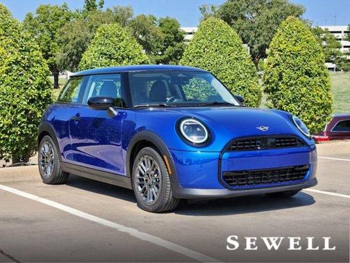 2025 MINI Hardtop Cooper