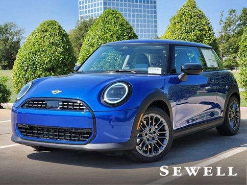 2025 MINI Hardtop Cooper
