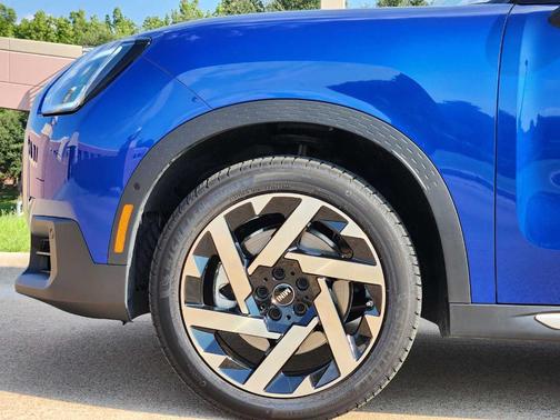 2025 MINI Countryman S