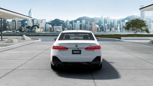 2026 BMW i5 xDrive40