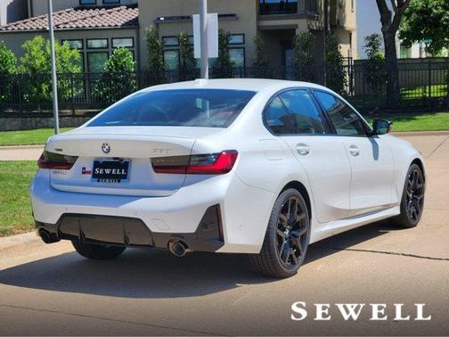 2025 BMW 330 i xDrive