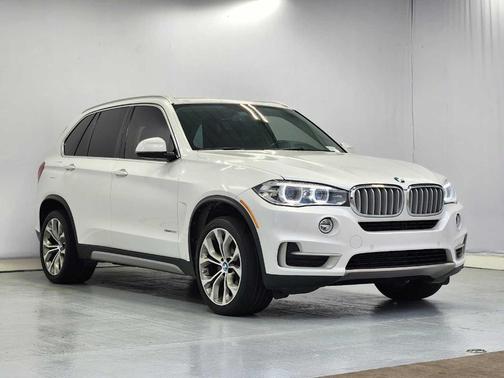 Mineral White Metallic 2015 BMW X5 sDrive35i