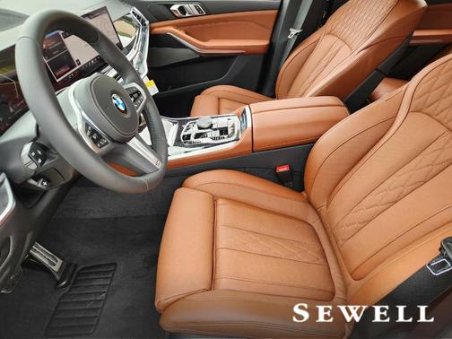 Gray Metallic 2026 BMW X5 xDrive40i