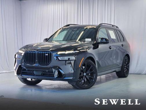 2024 BMW X7 M60i