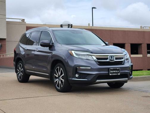 2021 Honda Pilot Touring 8-Passenger