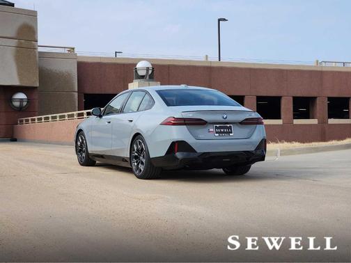 2026 BMW i5 eDrive40