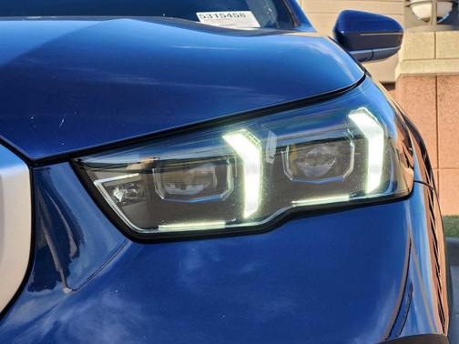 2025 BMW 530 i xDrive
