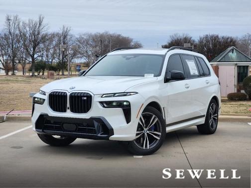 2025 BMW X7 M60i