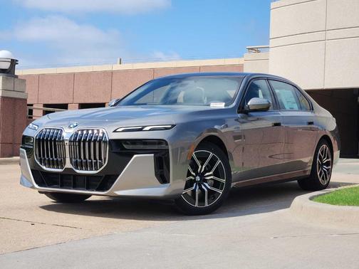 Gray Metallic 2026 BMW 740 i xDrive