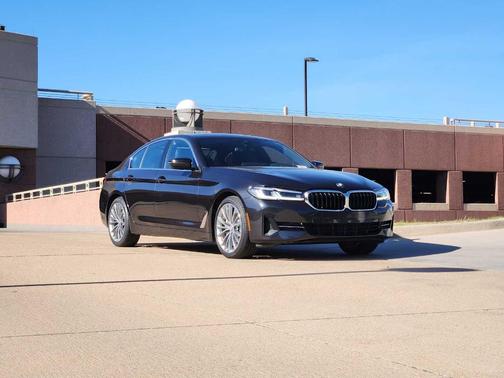 2023 BMW 530 i xDrive