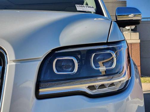 2024 Lincoln Navigator Black Label