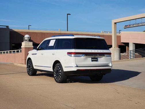 2024 Lincoln Navigator Black Label