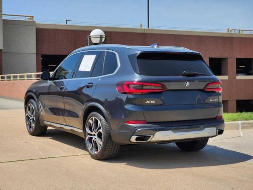 2022 BMW X5 sDrive40i
